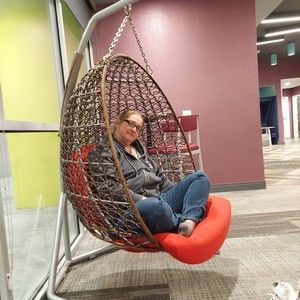 Meet your Posher, Kelli